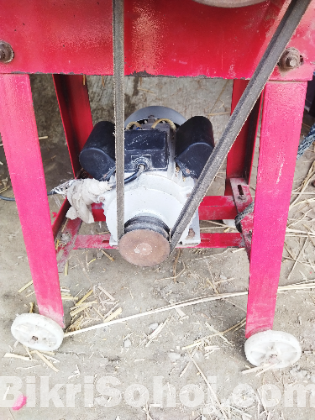 Hay and grass (Chaff) cutter